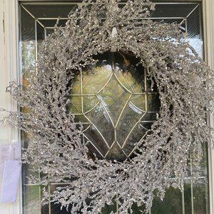 NWT GlucksteinHome 20" Crystal Wreath *Lights up*